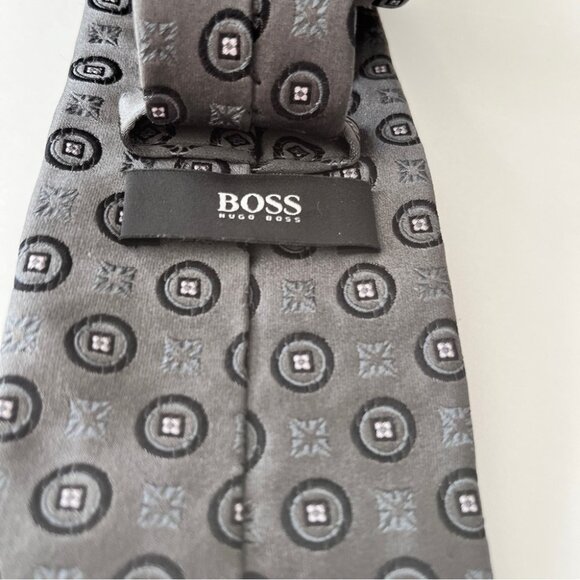 Boss Hugo Boss Silk Black Grey Tie Made in Italy - Picture 3 of 3